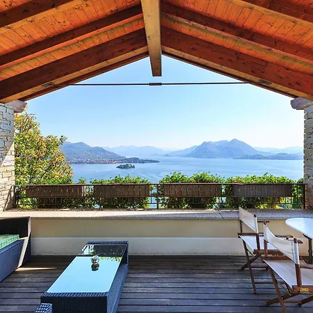 Exquisite With Pool And Views! - Nora Vila
