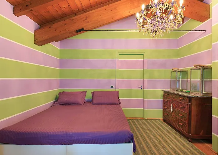 Exquisite With Pool And Views! - Nora * Someraro