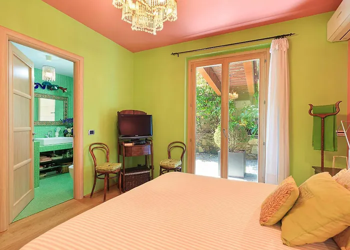 Villa Exquisite With Pool And Views! - Nora *