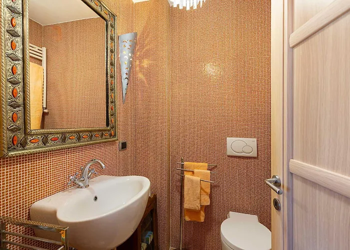 Villa Exquisite With Pool And Views! - Nora