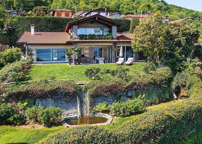 Villa Exquisite With Pool And Views! - Nora