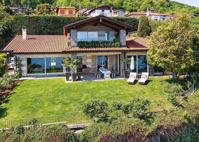 Villa Exquisite With Pool And Views! - Nora